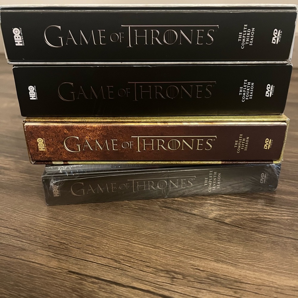 Game of thrones DVD set